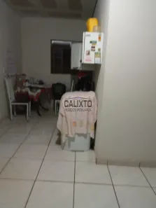 Casa com 3 Quartos à venda, 330m² no Presidente Roosevelt, Uberlândia