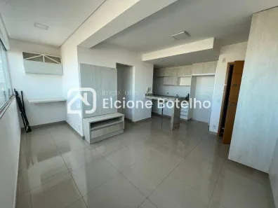 Apartamento com 1 Quarto para alugar, 47m² no Saraiva, Uberlândia