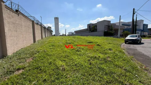 Lote/Terreno à venda, 827m² no Jardim dos Lagos, Indaiatuba