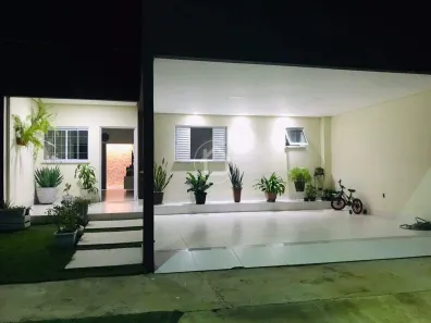 Casa com 2 Quartos à venda, 135m² no Santa Laura, Cuiabá