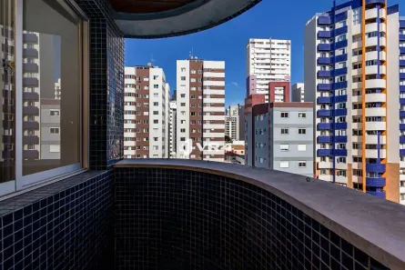 Apartamento com 3 Quartos à venda, 105m² no Água Verde, Curitiba