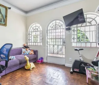 Casa de Condomínio com 6 Quartos à venda, 238m² no Cambuci, São Paulo