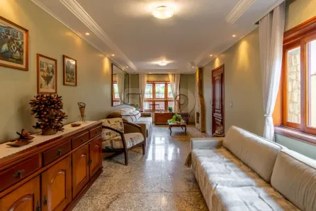 Sobrado com 4 Quartos à venda, 484m² no Vila Mazzei, São Paulo