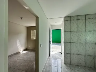 Casa com 3 Quartos para alugar, 90m² no Residencial Ilza Therezinha Picoli Pagot, Cuiabá