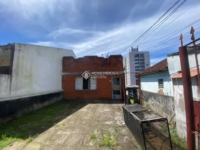Casa com 1 Quarto à venda, 180m² no Bom Jesus, Porto Alegre