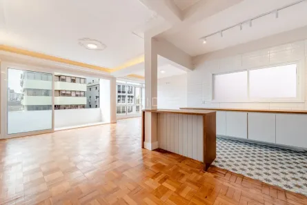 Apartamento com 3 Quartos à venda, 140m² no Bom Fim, Porto Alegre