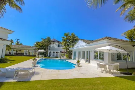 Casa com 6 Quartos à venda, 1071m² no Jardim Acapulco, Guarujá