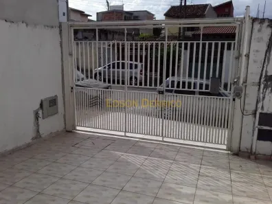 Sobrado com 3 Quartos à venda, 136m² no Comercial e Residencial Jardim Mariana, Pindamonhangaba