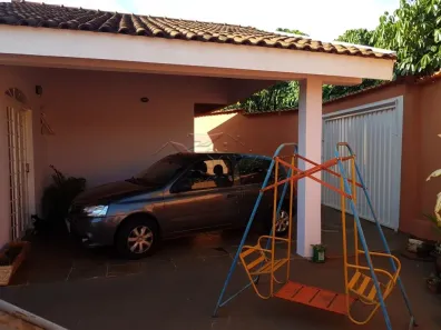 Casa com 3 Quartos à venda, 180m² no Residencial e Comercial Palmares, Ribeirão Preto