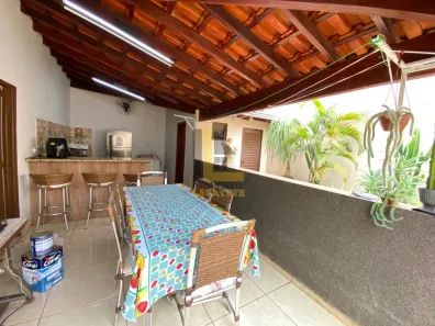 Casa com 2 Quartos à venda, 122m² no Jardim Residencial Etemp, São José do Rio Preto
