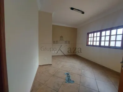 Casa com 2 Quartos à venda, 181m² no Centro, Jacareí