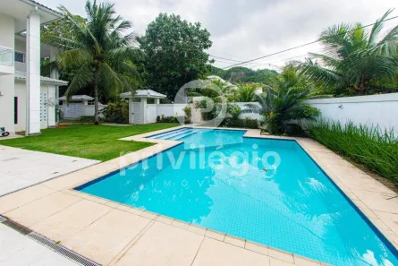 Casa com 5 Quartos à venda, 507m² no Vargem Grande, Rio de Janeiro