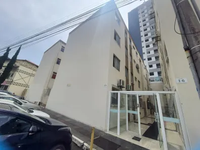 Apartamento com 2 Quartos para alugar, 55m² no Campinas, São José