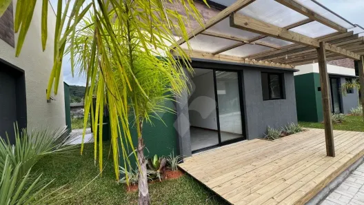 Casa de Condomínio com 3 Quartos à venda, 98m² no Encantada, Garopaba