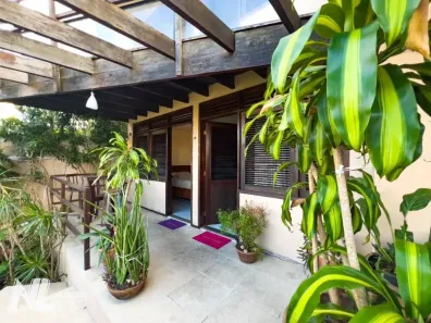 Casa com 8 Quartos à venda, 325m² no Ponta Negra, Natal