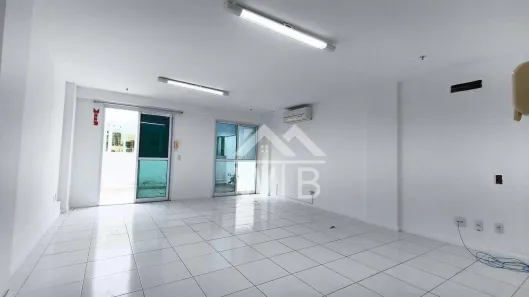 Sala Comercial à venda, 46m² no Centro, Niterói
