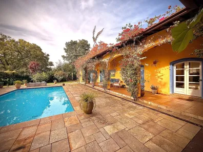 Casa de Condomínio com 4 Quartos para alugar, 600m² no Parque Rincão, Cotia