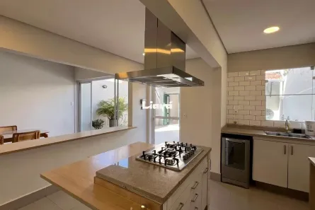 Casa com 4 Quartos para alugar, 190m² no Jardim Paulistano, São Paulo