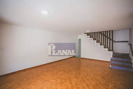 Sobrado com 3 Quartos para alugar, 216m² no Mirandópolis, São Paulo