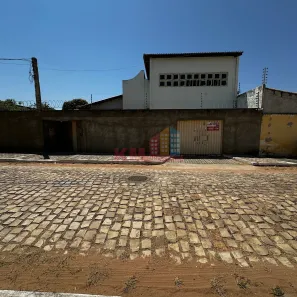 Casa com 4 Quartos à venda, 398m² no Presidente Costa e Silva, Mossoró