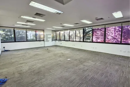Sala Comercial para alugar, 195m² no Vila Cordeiro, São Paulo