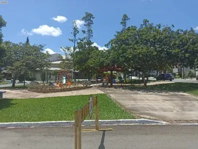 Lote/Terreno à venda, 715m² no Loteamento Portal do Sol I, Goiânia