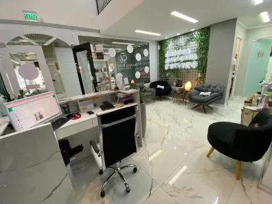 Ponto Comercial à venda, 92m² no Trindade, Florianópolis