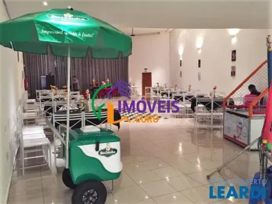 Imóvel Comercial à venda, 400m² no Vila Carrão, São Paulo