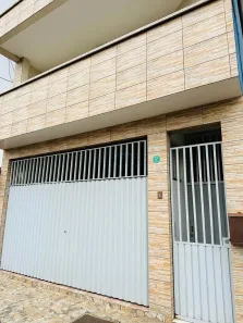 Sobrado com 3 Quartos à venda, 217m² no Jundiapeba, Mogi das Cruzes