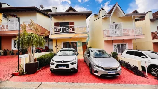 Casa de Condomínio com 4 Quartos à venda, 195m² no Jardim City, Guarulhos