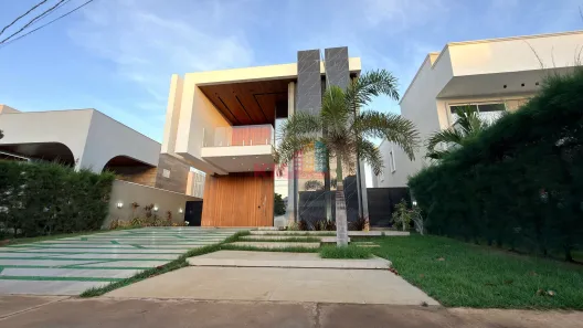 Casa de Condomínio com 4 Quartos à venda, 300m² no Nova Betânia, Mossoró