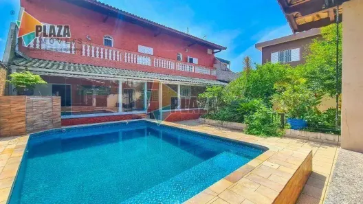 Casa com 4 Quartos à venda, 310m² no Ocian, Praia Grande