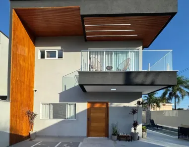 Casa de Condomínio com 4 Quartos à venda, 250m² no Vargem Pequena, Rio de Janeiro