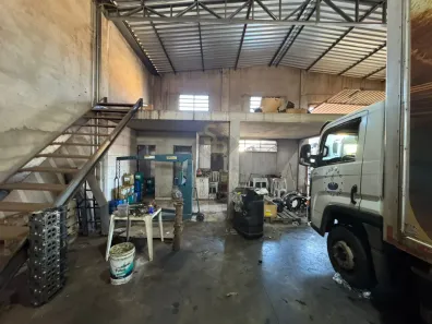 Galpão/Depósito/Armazém à venda, 300m² no Jardim Salgado Filho, Ribeirão Preto