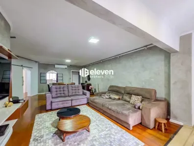 Apartamento com 3 Quartos à venda, 158m² no Gonzaga, Santos