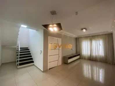 Casa com 3 Quartos à venda, 250m² no Loteamento Villa Branca, Jacareí