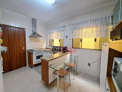 Sobrado com 3 Quartos à venda, 153m² no Jardim Textil, São Paulo