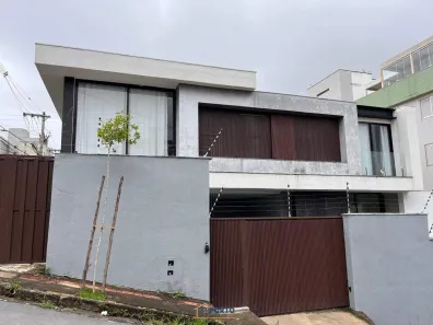 Casa com 4 Quartos à venda, 360m² no Nova Granada, Belo Horizonte