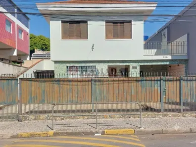 Sobrado com 3 Quartos à venda, 336m² no Jardim dos Lagos, São Paulo