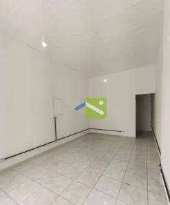 Ponto Comercial para alugar, 30m² no Jardim Esmeralda, São Paulo