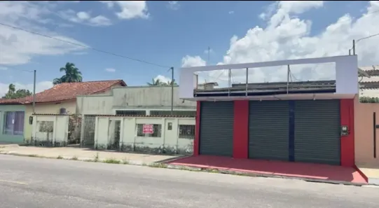 Casa com 6 Quartos à venda, 715m² no Centro, Capanema