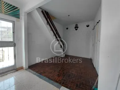 Casa com 2 Quartos à venda, 340m² no Jardim Carioca, Rio de Janeiro
