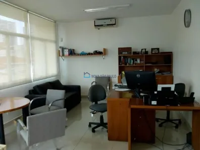 Prédio Comercial com 4 Quartos à venda, 212m² no Cidade Monções, São Paulo