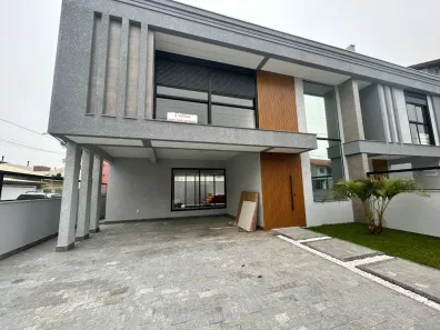 Casa com 3 Quartos à venda, 208m² no Ingleses do Rio Vermelho, Florianópolis