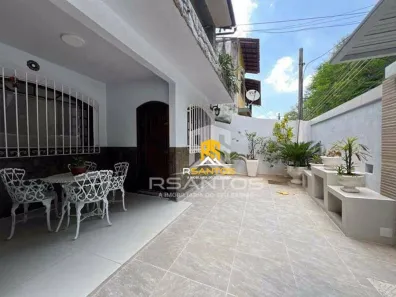Casa de Condomínio com 4 Quartos à venda, 305m² no Taquara, Rio de Janeiro
