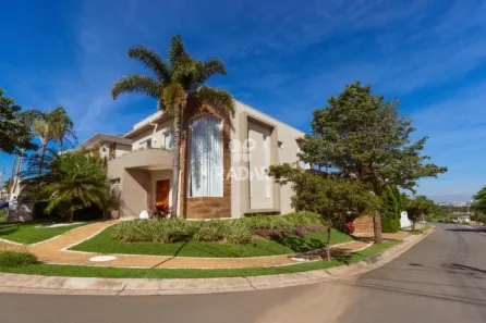 Casa de Condomínio com 4 Quartos à venda, 325m² no Swiss Park, Campinas