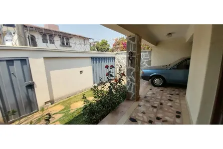 Casa com 3 Quartos à venda, 350m² no Calafate, Belo Horizonte