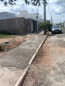 Lote/Terreno com 1 Quarto à venda, 1m² no Grand Ville, Uberlândia