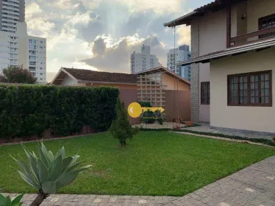 Casa com 3 Quartos à venda, 162m² no São Judas, Itajaí