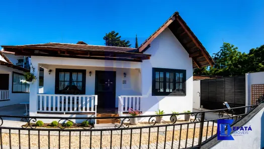 Casa com 2 Quartos para alugar, 50m² no Iririú, Joinville